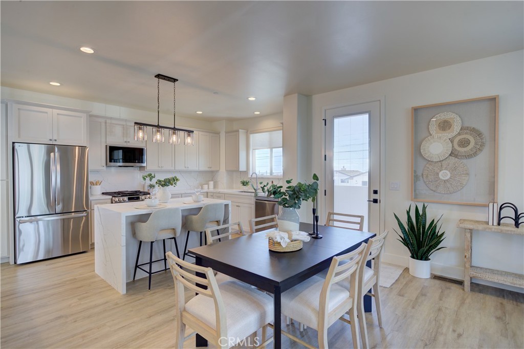 256 North 7th Street Grover Beach, CA 93433 - Photo 14 of 60