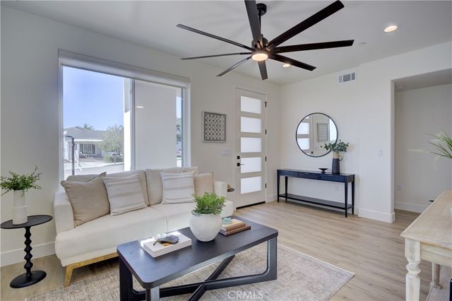 $1,299,000 | 256 North 7th Street, Grover Beach, CA 93433