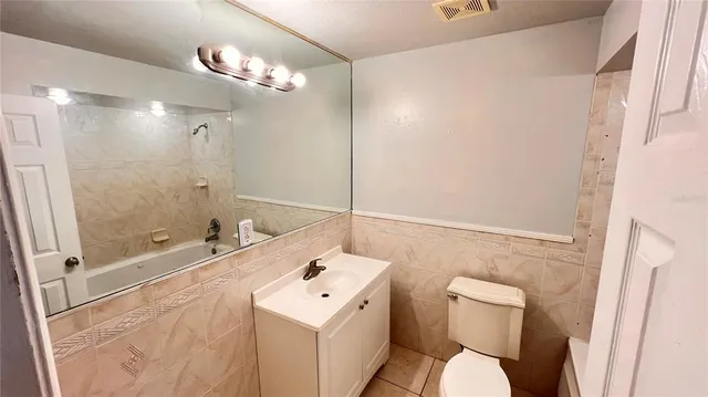 $2,149 | 1073 Leeward Drive, Deltona, FL 32738