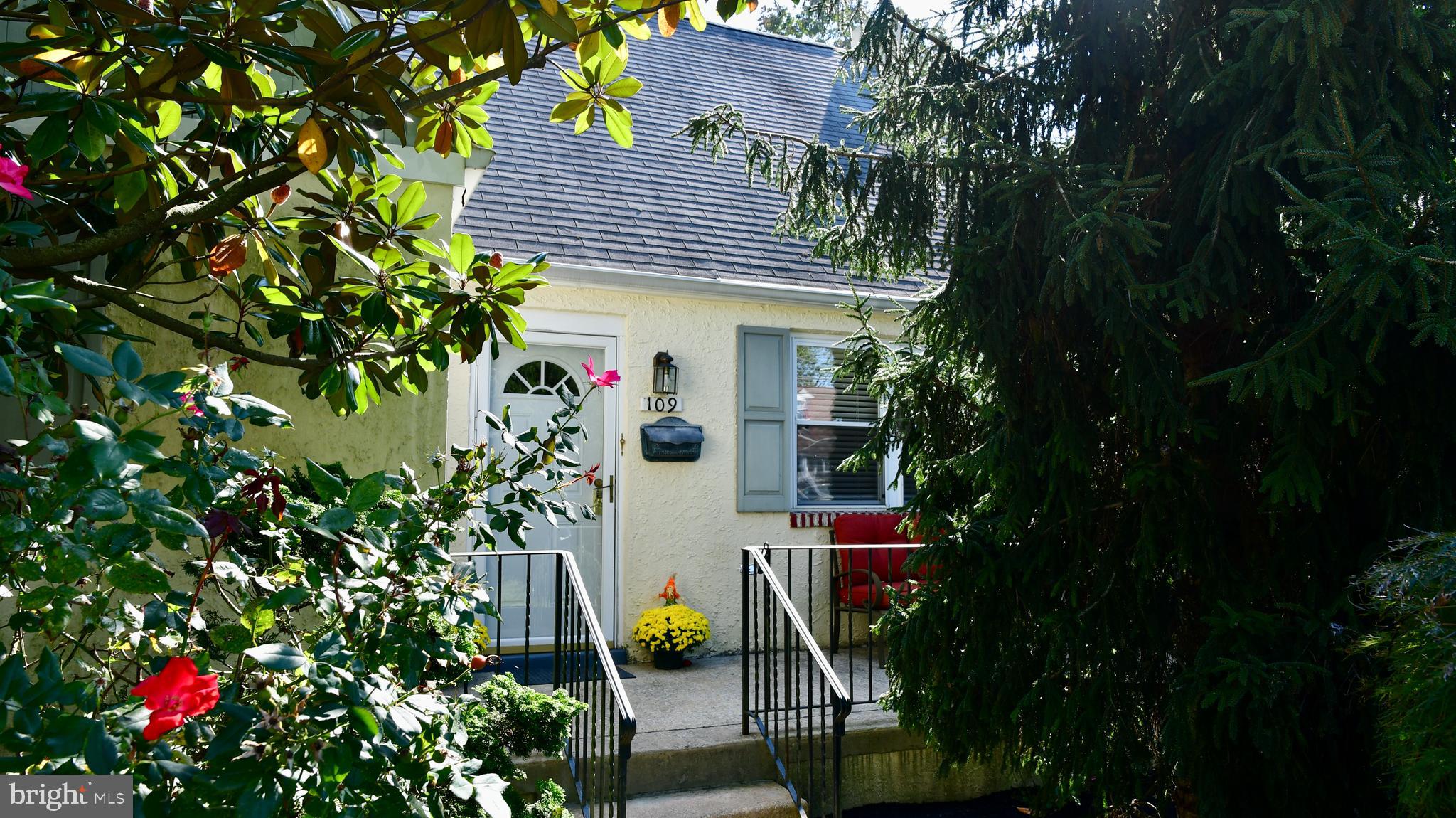109 Barren Road Newtown Square, PA 19073 - Photo 1 of 52 Front entry with patio