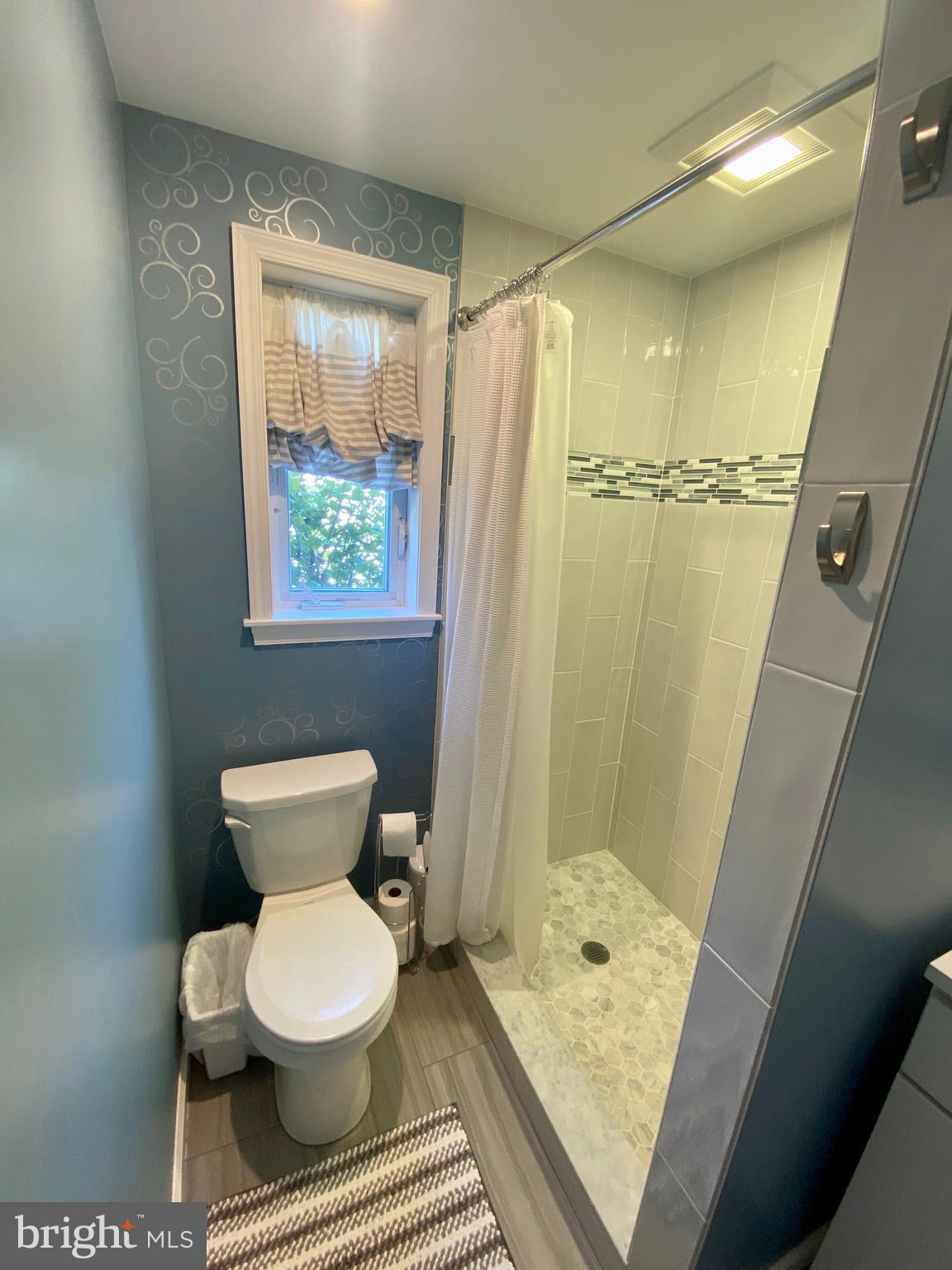 109 Barren Road Newtown Square, PA 19073 - Photo 21 of 52 Stall shower in 1st Floor bath