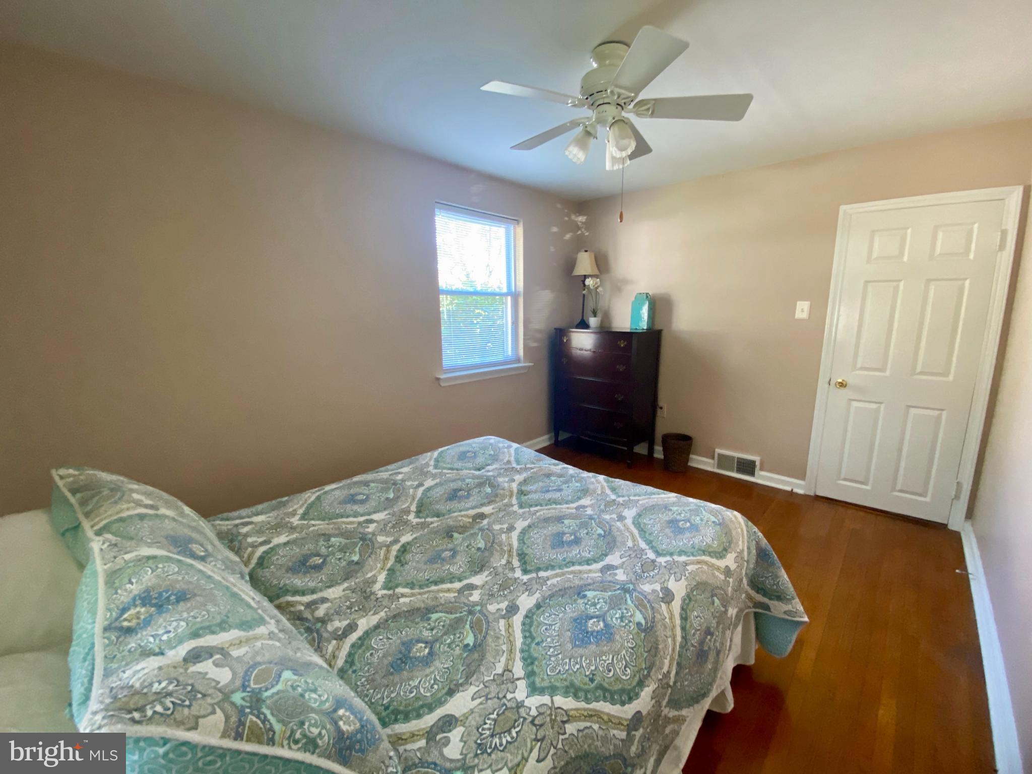 109 Barren Road Newtown Square, PA 19073 - Photo 24 of 52 1st Floor bedroom