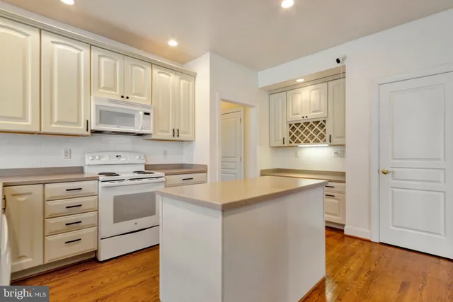 $959,000 | 107 Cheshire Way, Rehoboth Beach, DE 19971