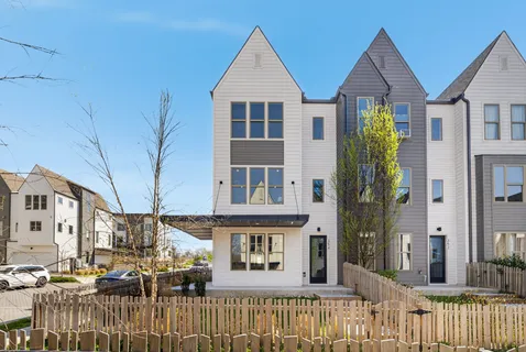 $499,900 | 354 East Village Lane, Nashville, TN 37216