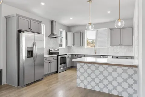 $525,000 | 354 East Village Lane, Nashville, TN 37216