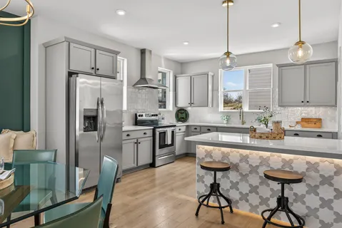 $499,900 | 354 East Village Lane, Nashville, TN 37216