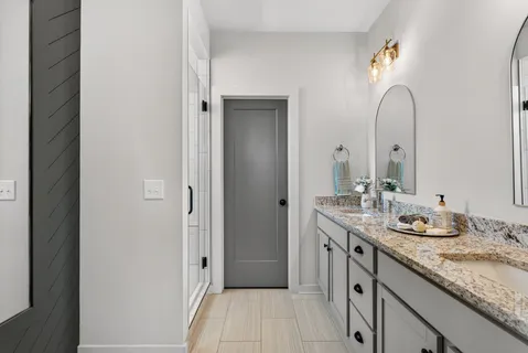 $499,900 | 354 East Village Lane, Nashville, TN 37216