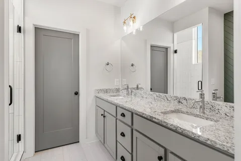 $525,000 | 354 East Village Lane, Nashville, TN 37216