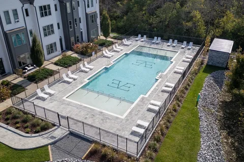 $525,000 | 354 East Village Lane, Nashville, TN 37216