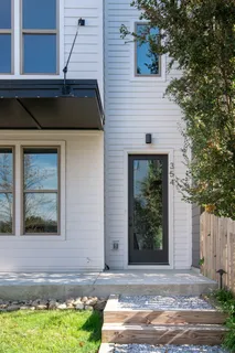 $525,000 | 354 East Village Lane, Nashville, TN 37216