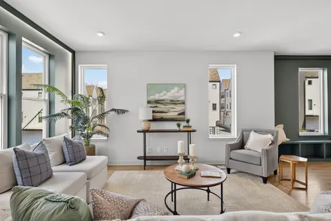 $499,900 | 354 East Village Lane, Nashville, TN 37216