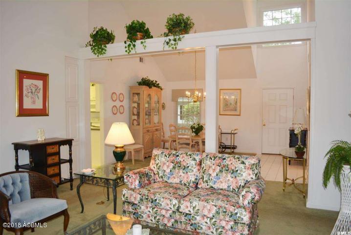 742 North Reeve Road St. Helena Island, SC 29920 - Photo 17 of 20 742Dining