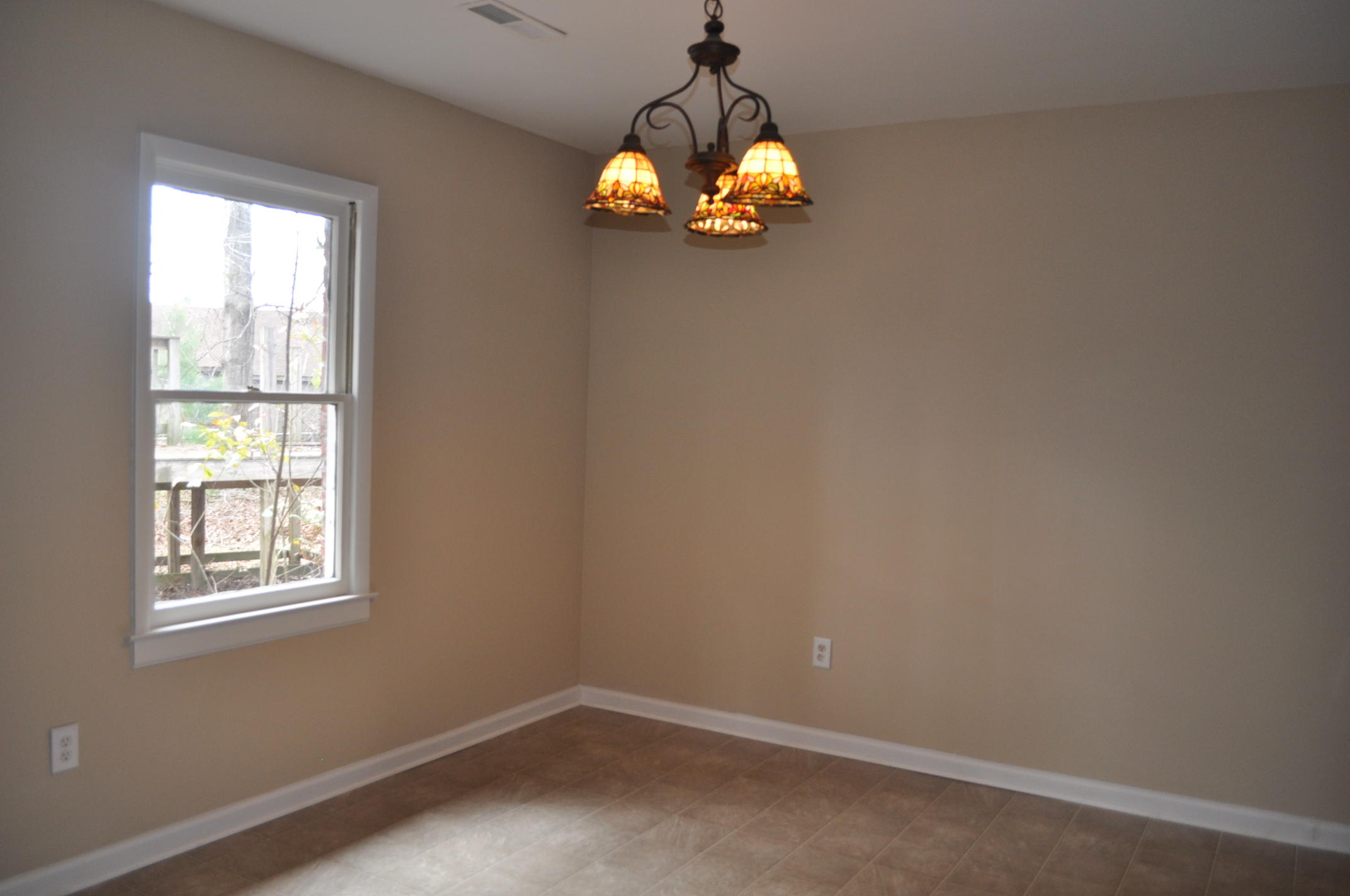 1011 Highland Pines Road Ladson, SC 29456 - Photo 5 of 10 Dining Room