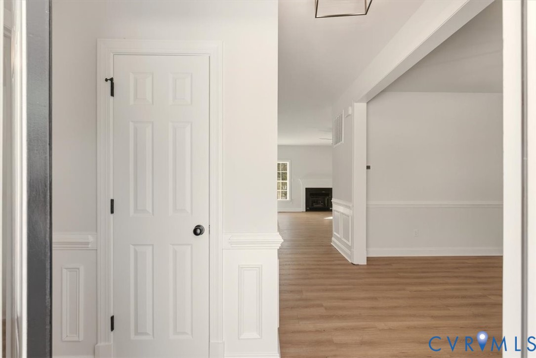 13531 Cedar Creek Road Chesterfield, VA 23838 - Photo 4 of 48