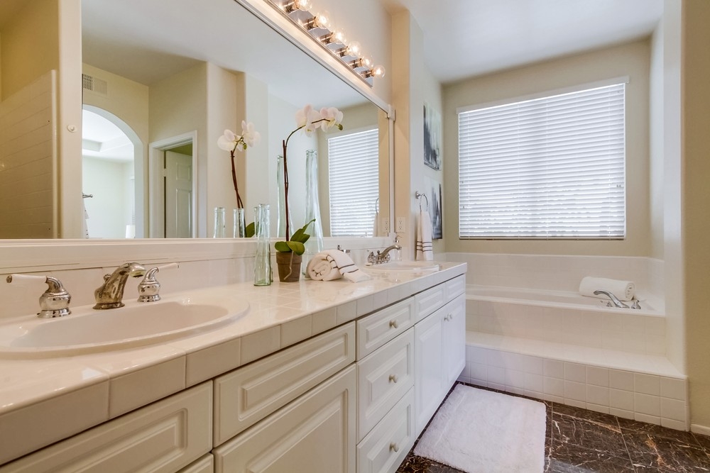 2727 Carriagedale Row La Jolla, CA 92037 - Photo 20 of 25