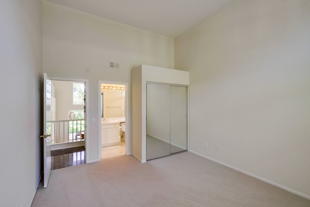 2727 Carriagedale Row La Jolla, CA 92037 - Photo 21 of 25