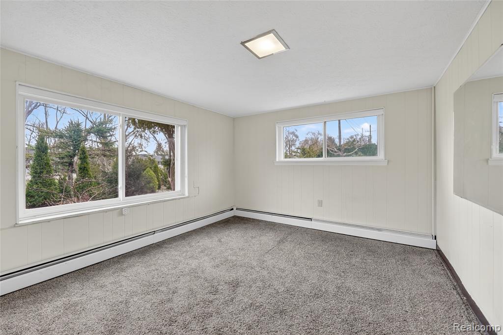 7975 Bendix Road Brighton, MI 48114 - Photo 23 of 90 Gallery Image 23