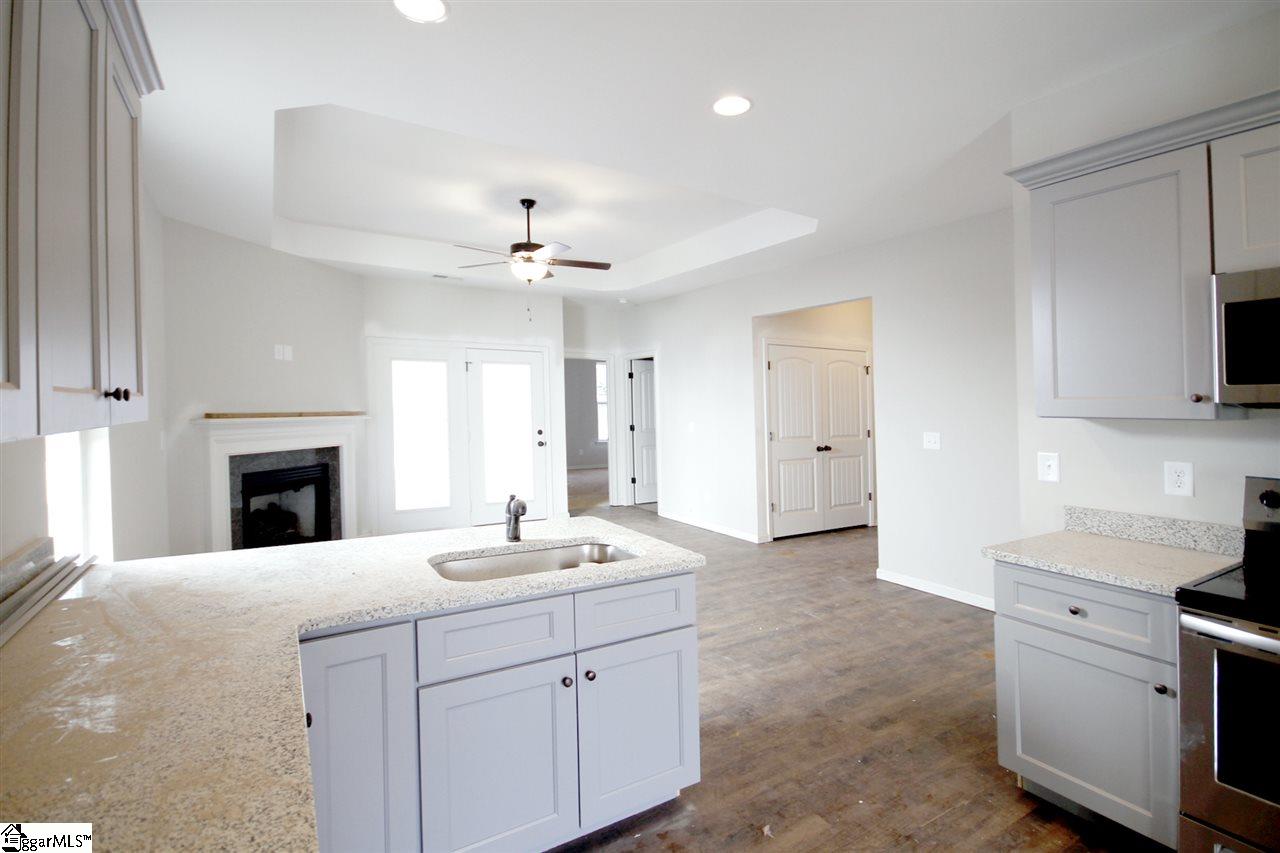 207 Magnolia Lane Pendleton, SC 29670 - Photo 8 of 35