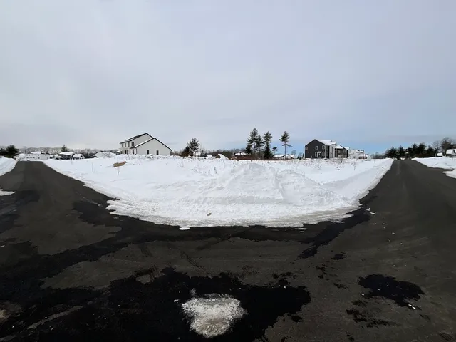 $225,000 | Lot 88 Turning Leaf/equinox Pass, Ludlow, MA 01056