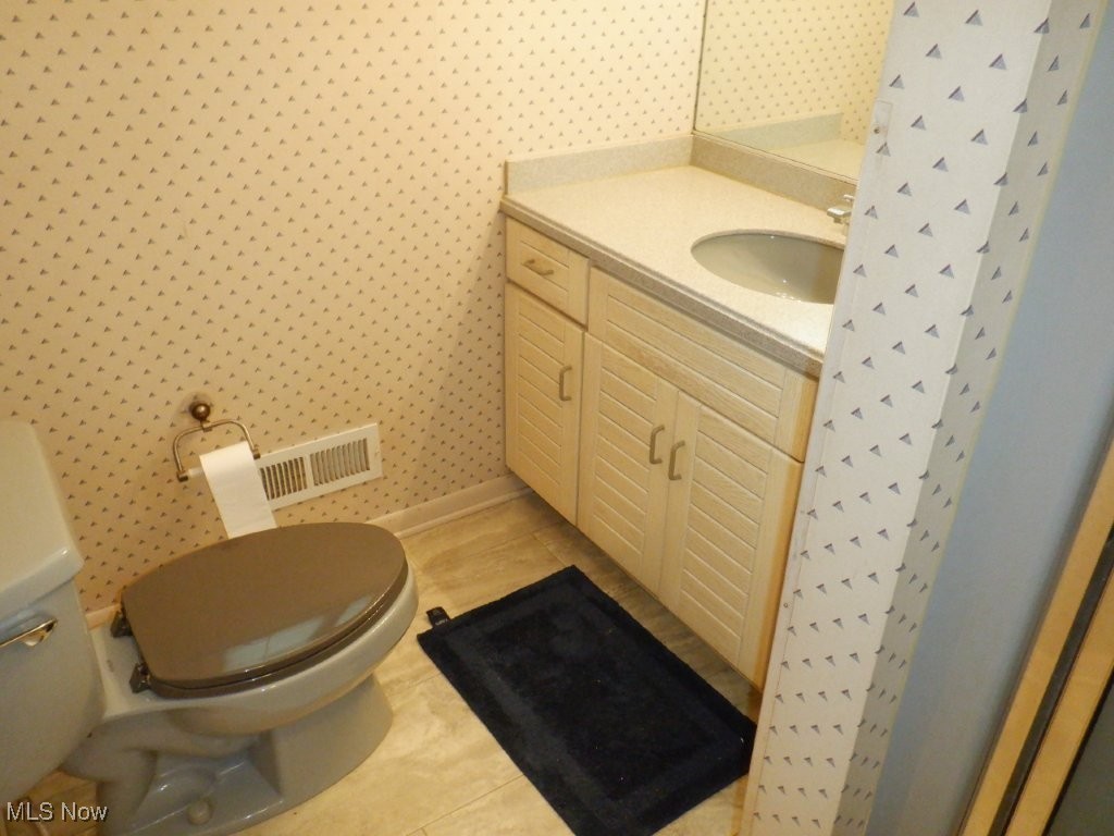1203 Old Rockside Road Cleveland, OH 44134 - Photo 30 of 50