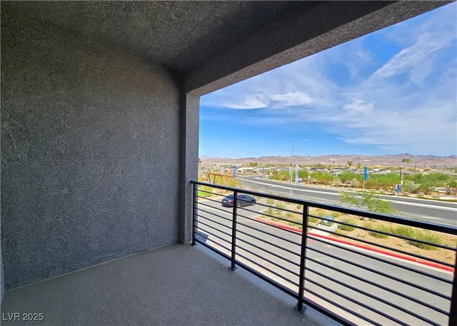 $2,200 | 375 Powell Crest Drive, Henderson, NV 89015