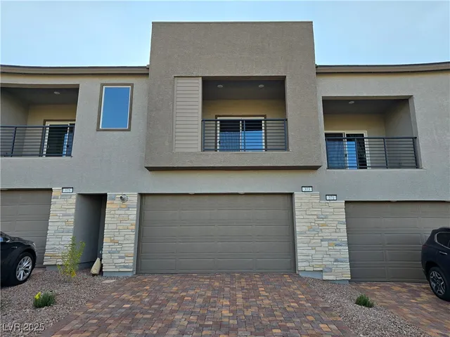 $2,200 | 375 Powell Crest Drive, Henderson, NV 89015