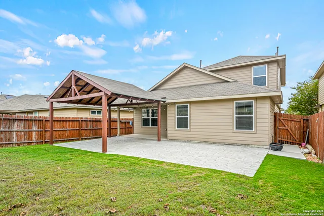 $2,200 | 14051 Cremello Falls, San Antonio, TX 78254