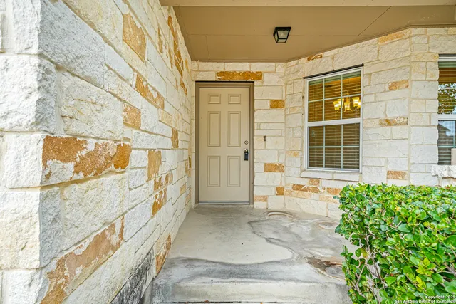 $2,200 | 14051 Cremello Falls, San Antonio, TX 78254