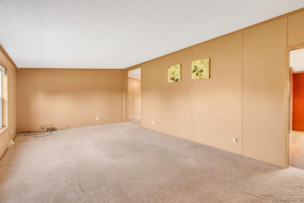 4047 Myron Road Fort Gratiot, MI 48059 - Photo 16 of 60