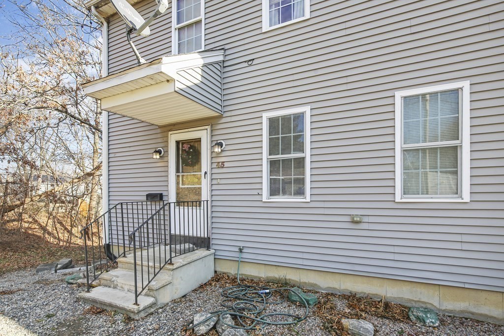 45-47 Steele Street Worcester, MA 01607 - Photo 30 of 39 Gallery Image 30