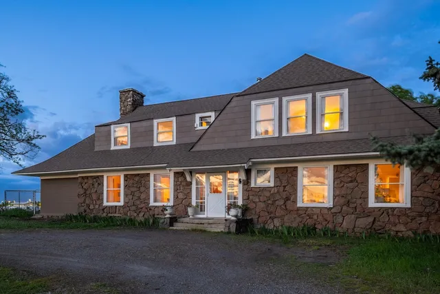 $800,000 | 1625 South Hayford Road, Spokane, WA 99224