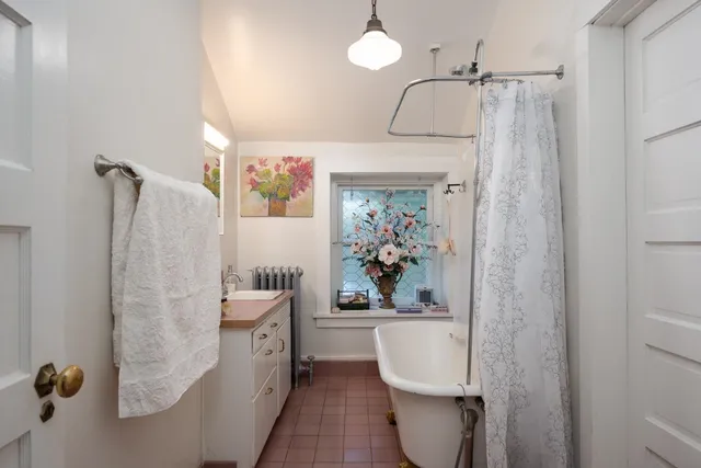 $800,000 | 1625 South Hayford Road, Spokane, WA 99224