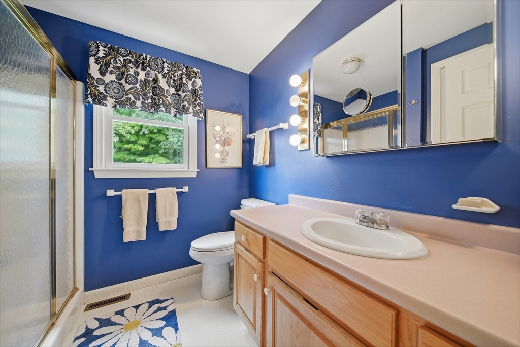 5 Nursery Road Pepperell, MA 01463 - Photo 32 of 42