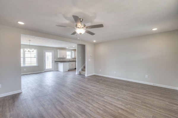 6 Laurel View Street Manchester, TN 37355 - Photo 2 of 12