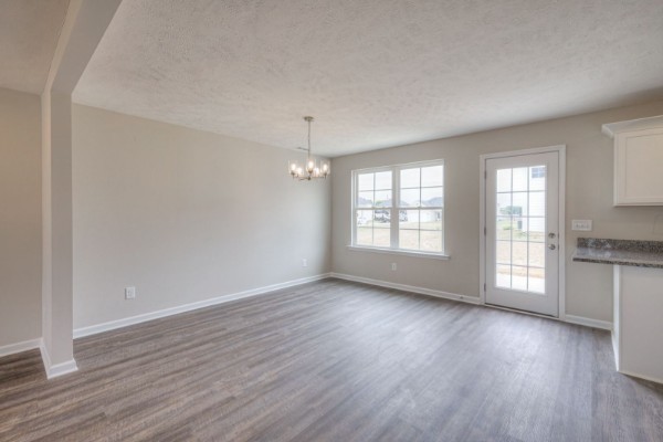 6 Laurel View Street Manchester, TN 37355 - Photo 3 of 12