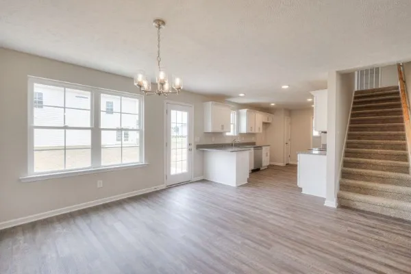 $359,900 | 6 Laurel View Street, Manchester, TN 37355