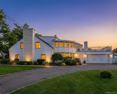 $799,990 | 1 Central Avenue, Amityville, NY 11701