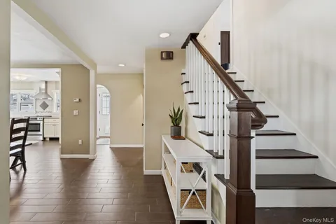 $799,990 | 1 Central Avenue, Amityville, NY 11701