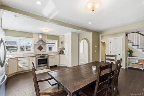 $799,990 | 1 Central Avenue, Amityville, NY 11701