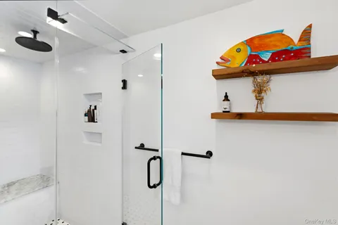 $799,990 | 1 Central Avenue, Amityville, NY 11701