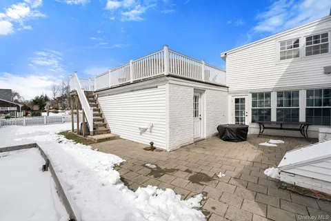 $799,990 | 1 Central Avenue, Amityville, NY 11701