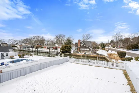 $799,990 | 1 Central Avenue, Amityville, NY 11701