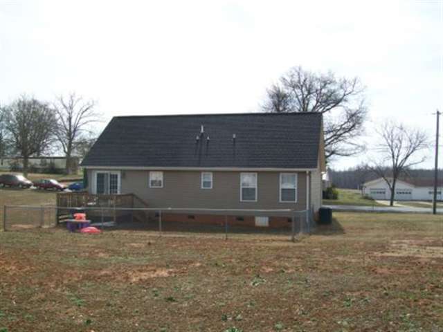 4805 Cockrell Road Greer, SC 29651 - Photo 21 of 24