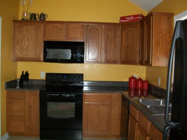 4805 Cockrell Road Greer, SC 29651 - Photo 10 of 24