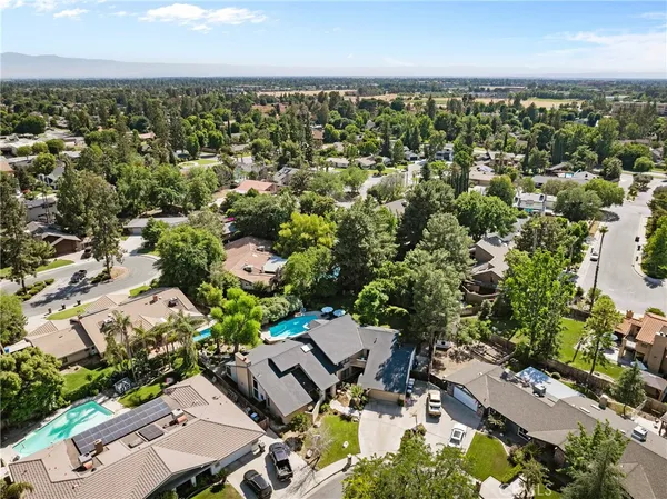 $870,000 | 7805 Buena Tierra Court, Bakersfield, CA 93309