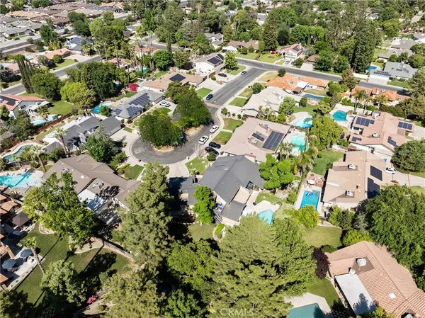 $870,000 | 7805 Buena Tierra Court, Bakersfield, CA 93309