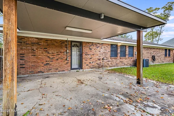 $205,000 | 104 Polaris Drive, Lafayette, LA 70501