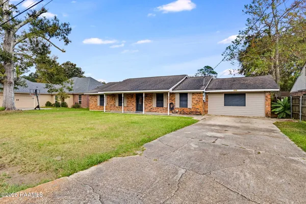 $205,000 | 104 Polaris Drive, Lafayette, LA 70501