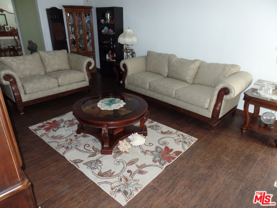 19200 Allegheny Road Apple Valley, CA 92307 - Photo 3 of 15