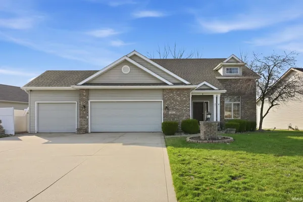 $365,000 | 5011 Salt Trail Canyon Pass, Fort Wayne, IN 46808